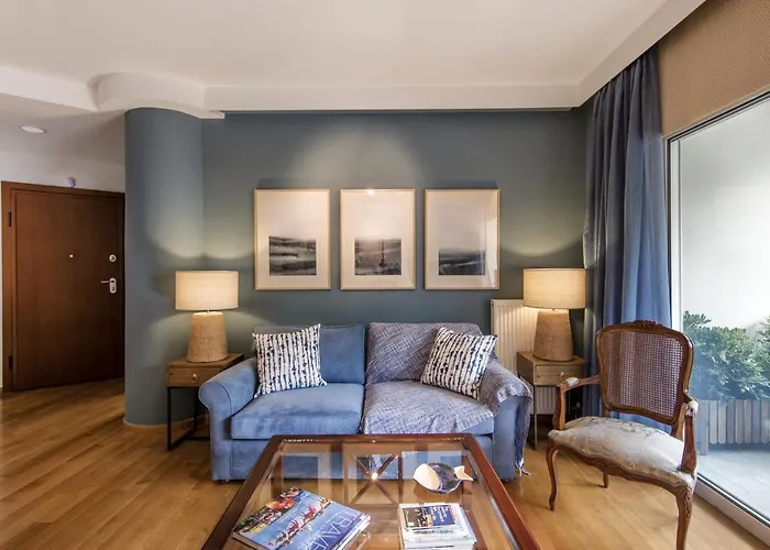 2 Bedroom Flat Next To Acropolis